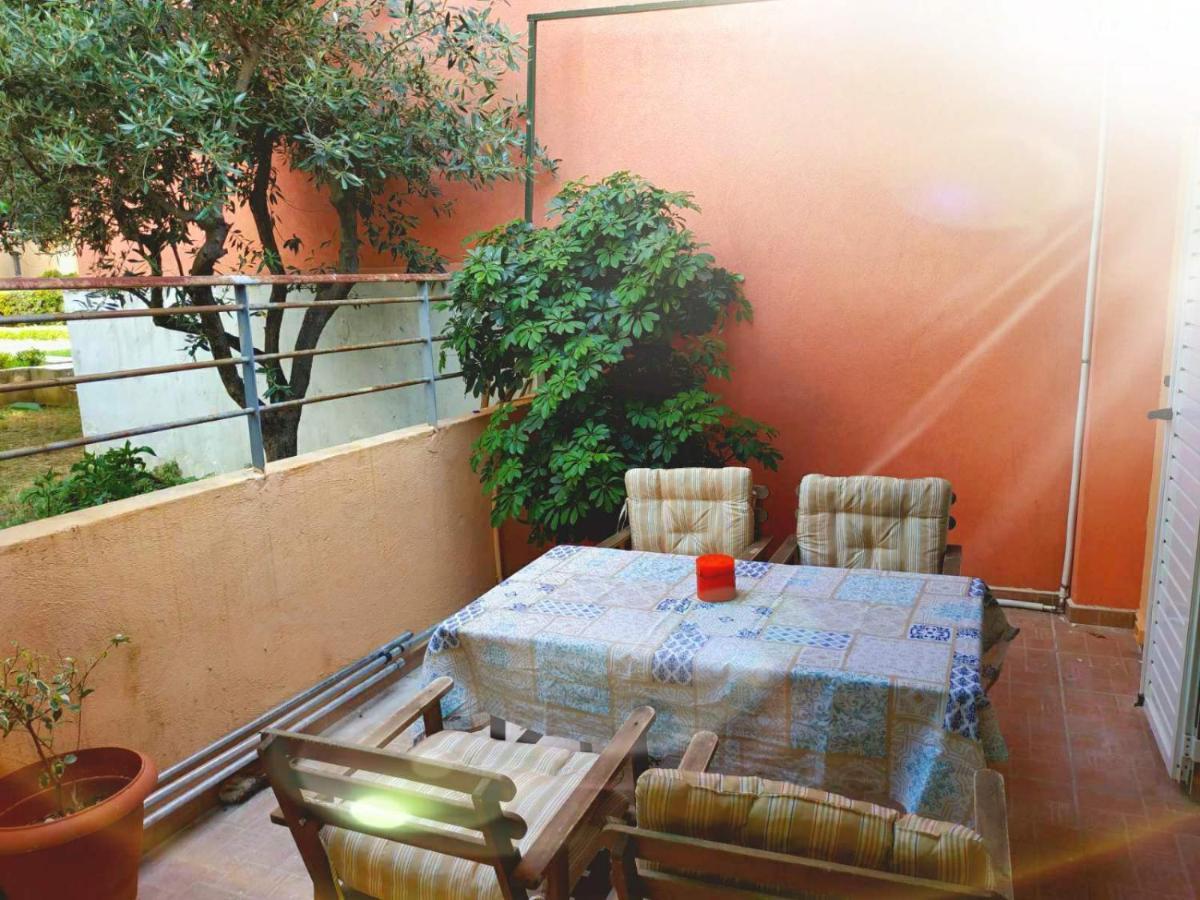 Ilias' Cosy And Relaxing Apartment アテネ エクステリア 写真